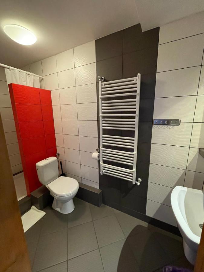 Gosciniec Ozna Hotel Kiczora Екстериор снимка