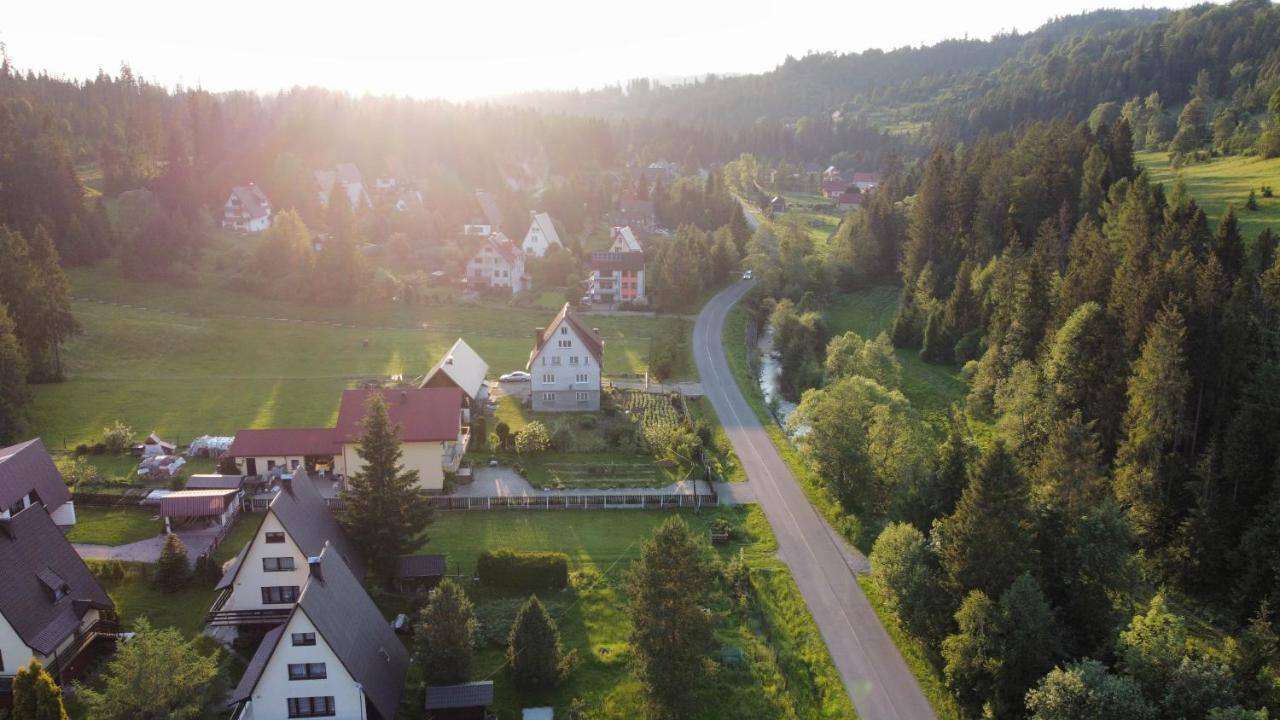 Gosciniec Ozna Hotel Kiczora Екстериор снимка