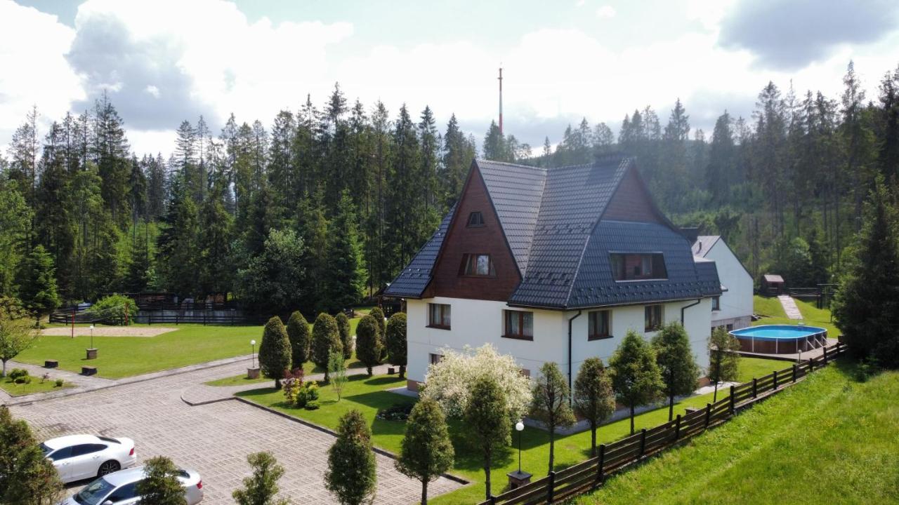 Gosciniec Ozna Hotel Kiczora Екстериор снимка